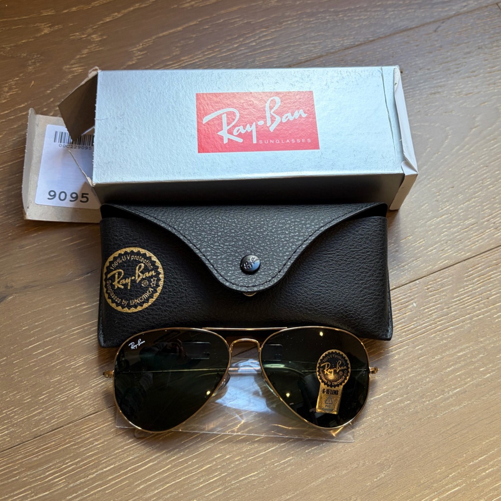 Unisex Ray-Ban Aviator Sunglasses
